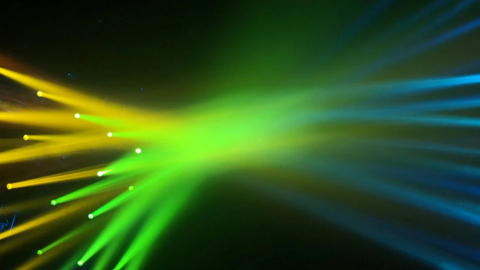 Univers visuel officiel de la technologie Plexr PRO